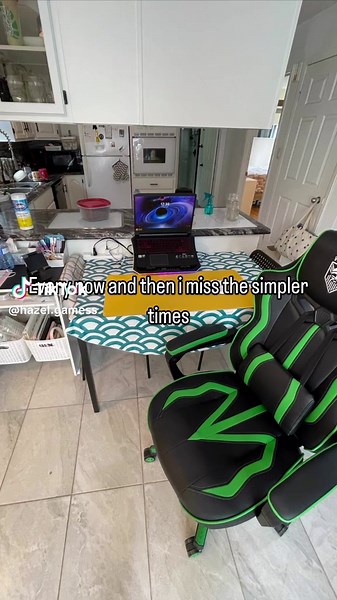 Altough it gets stressful, i still love creating content 🫶🏼 #gamingsetup #pcgaming #fyp #cozysetup #cutesetup #desksetup #gamingcommunity #gaming #cozygamer #deskinspo #varietygamer #gamingtok #cozyvibes #cozyhobbies #cozytok #pcbuild #gamingpc #cozyhobbies #cozycorner #cozynook #gamingnook #cozygaming