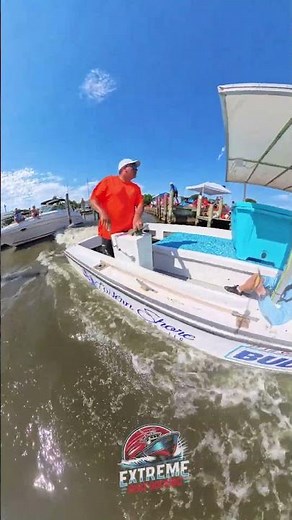 Boater docks in 19 seconds!