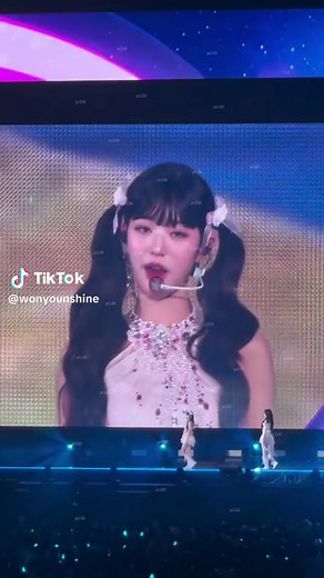 Wonyoung singing the new song ‘Supernova Love’ 🩷 IVE TOKYO DOME SHOW TIME #wonyoung #SWIH_ENCORE_TOKYO_D1 #IVEが届ける最高のショー #장원영 #JANGWONYOUNG