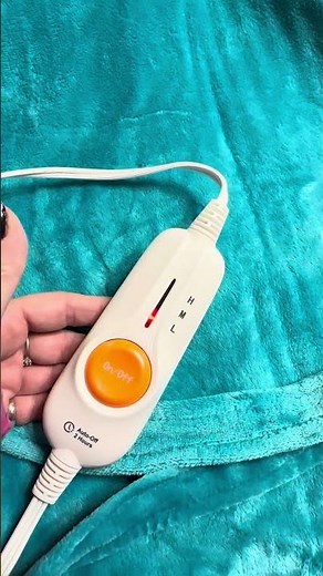 This heating pad heats up fast and works great Electric Heating Pad for Back