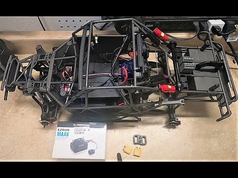Building up a Traxxas UDR part 6 Installing Max6 ESC w/ XT90 connectors and rewiring factory lights