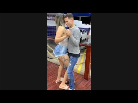 Bufalo do Marajó - Rei da Pisadinha - ( Casal dançando Forró ) Rei do Piseiro