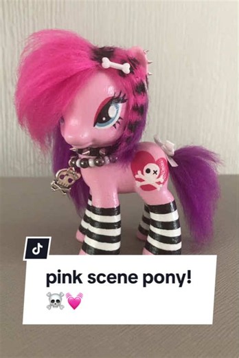 she’s so pretty!! I really want to make more colour variations 🌈 #mlp#mylittlepony#mlprepaint#fyp#foryoupage