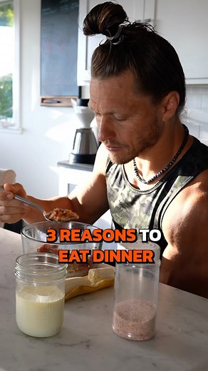 🍽 Dinner for breakfast? Sign me up. ⠀⠀⠀⠀⠀⠀⠀⠀⠀ 🇺🇸 Traditional American breakfast’s aren’t usually protein packed. If you’re struggling to meet your protein goals, try swapping the oatmeal and eggs for fish, turkey, tofu, or bison - whatever your palate can get behind in the morning. ⠀⠀⠀⠀⠀⠀⠀⠀⠀ 💥 Eating enough protein is essential for building muscle. So make sure you’re making it a priority! ⠀⠀⠀⠀⠀⠀⠀⠀⠀ #functionalbodybuilding #protein #workoutmeal #postworkout #mealplan #flexibledieting #breakf