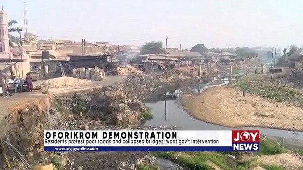 1.3K views · 44 reactions | Oforikrom demonstration: Residents protest poor roads and collapse bridges; want government intervention. #NhyiraUpdates #NhyiraFm | Nhyira 104.5 FM | Facebook