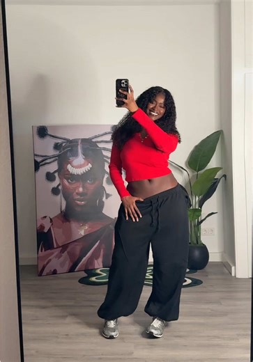 @Fashion Nova 💚❤️ 🔎:Sabrina Fleece Barrel Sweatpants 🔎:Laurita Henley Striped Sweater Top 🔎:Sabrina Fleece Barrel Sweatpants 🔎:Laurita Henley Sweater Top