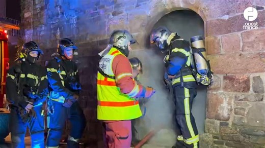 VIDÉO. Une incendie simulé par les pompiers sur ce monument iconique de Vire Normandie