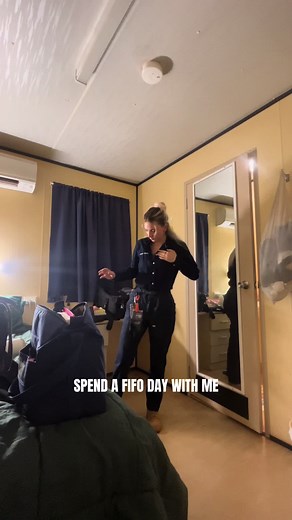 #fifo #flyinflyout #admin #work #dayinmylife #vlog