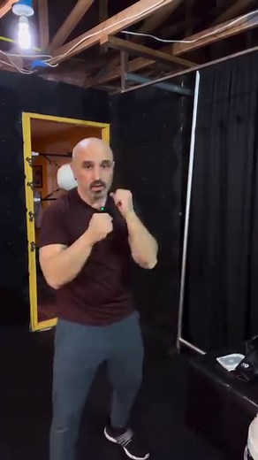 Quiet Punch Boxing Homework: 1-2-1-2-5-3-2 #quietpunch | Quiet Punch