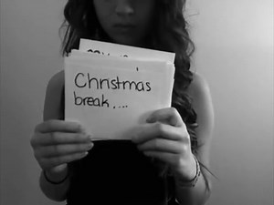 R.I.P Amanda Todd: Bullied Girl From Canada Commits Suicide 1 Month Later After Making This Video