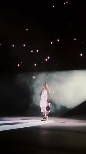 Billie Eilish introduces her new album “HIT ME HARD AND SOFT” at her album listening party at Barclays Center. She’s hysterical always #billieeilish #hitmehardandsoft #musictok #billie #billieeilishfan #barclayscenter #hmhas