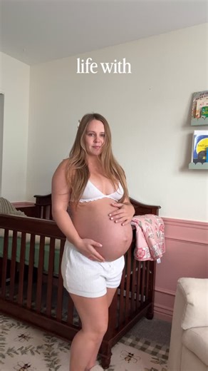 27K views · 98 reactions | everything is sweeter with her in it 廉﫶﫧 | sher.gets.fit | Facebook