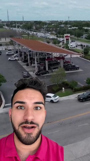 It’s been a busy week for #Florida news 🗞 Here’s what you missed. #news #centralflorida #southflorida #miami #politics #DeSantis #yahoonews #greenscreenvideo