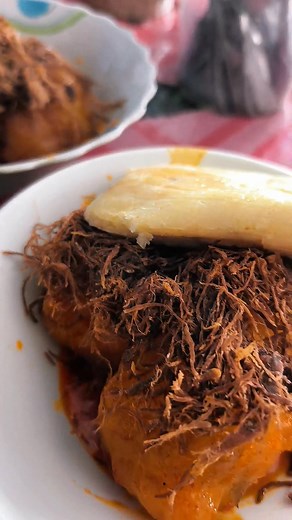 🍲 Una delicia que nos recuerda a nuestra querida tierra ❤️ Nada como nuestro charquicán, ese plato que guarda el sabor de casa, de nuestras raíces y de nuestras cocinas de antaño. Cada cucharada es tradición, es identidad y es el abrazo cálido de la tierra que nos vio crecer. ¡Así sabe Pasco! 🌄✨ #OrgulloPasqueño #Charquicán #SaboresDeNuestraTierra | Jose Calderon EL Ultimo Cerreno