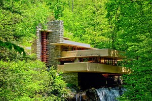 Maison sur la cascade de Frank Lloyd Wright : le chef d'oeuvre expliqué - Ideo Magazine