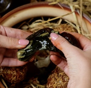 Century Eggs: The Bizarre Ancient Recipe You Won’t Believe! 🪺 | 5-Minute Crafts Men