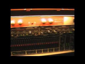 DBX-1066 Compressor / Limiter