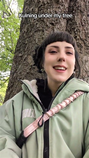 Singing to my treeeees #shannonpearl #kulning