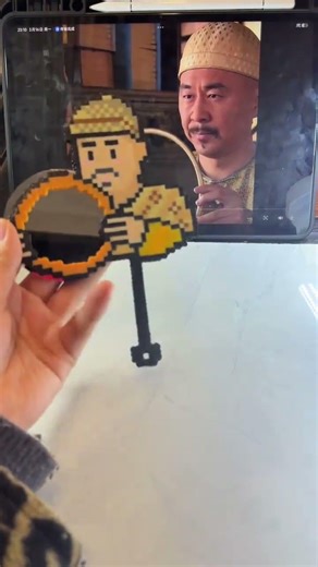 Mini Masterpiece: Create a 5cm Mirror Artwork