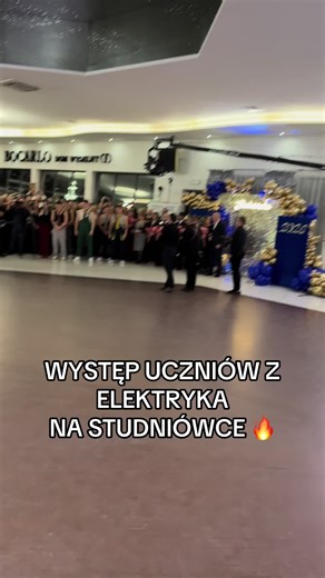 Występ uczniów z Elektryka na studniówce 2023