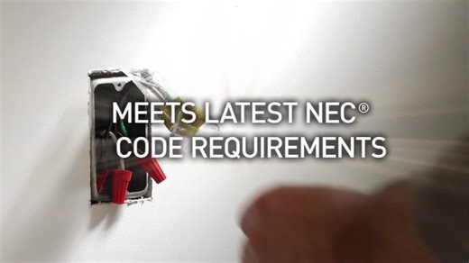 Legrand PlugTail 15 Amp 3-Way Decorator Light Switch, White PT2603W