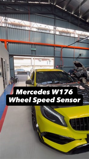 Stuttgarage | Car Repair on Instagram: "Mercedes W176 – Wheel Speed Sensor Explained If your Mercedes suddenly shows ABS / ESP / Traction Control warning, don’t panic. One of the most common causes is a wheel speed sensor. What does this sensor do? Each wheel has a speed sensor that tells the car how fast that wheel is spinning. The system uses this data for: • ABS braking • Traction control • ESP stability system • Cruise control • Sometimes even gearbox behaviour How many sensors are there? 4