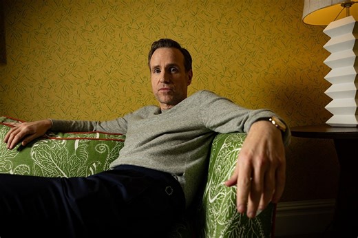 Rafe Spall says actors should avoid speaking on politics: ‘I find it... inelegant’