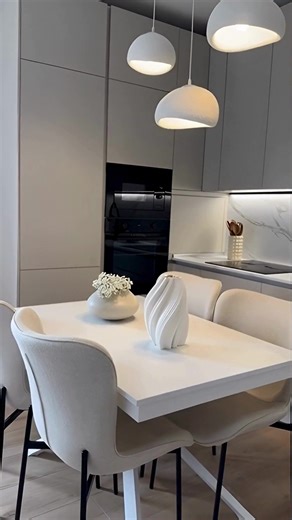 Styling makes it complete #interiordesign #homedecor #modernhome #homestyling #interiorgoals