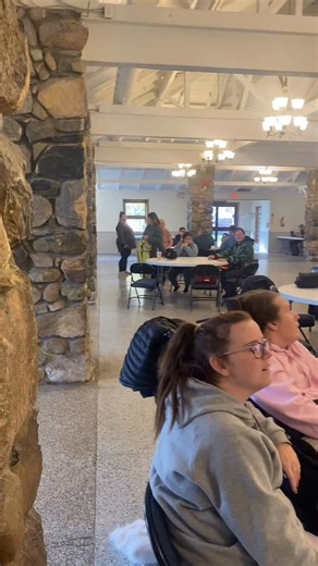 It’s a packed house today ! Good job @ursamajordaysupport ! | Hand Over Hand Respite | Facebook