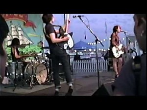 Sleater Kinney "Dig Me Out" Live 8/13/98 Seattle