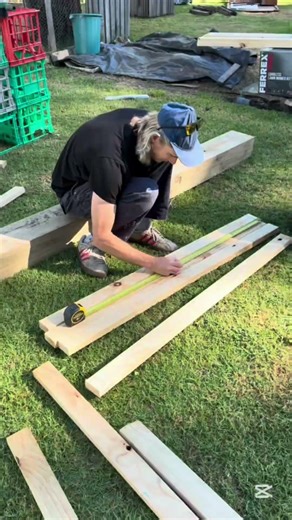 #diy It was finally time to build our own bird cage, Quail time! #avairy #birds #letsgo