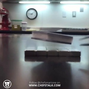 Check this out! Floating food by Salvatore Martone - get more inspiration via ChefsTalk app: ww.chefstalk.com | Flavor Showdown