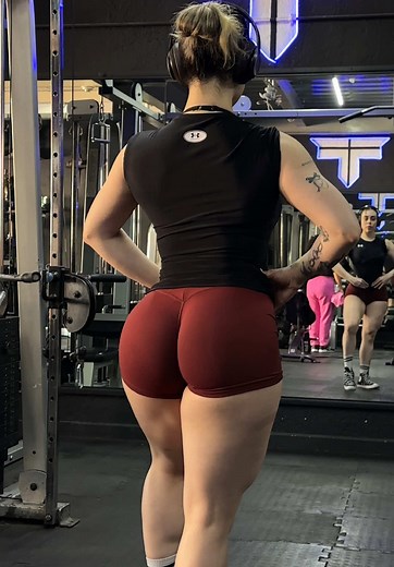 Rutina de Pierna con Aranza Sinte: Entrenamiento de Glúteos