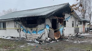 9 people, including children, displaced after house fire in Ontario