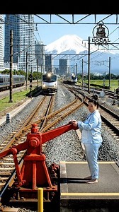 The manual operation of track switching on a branching railway line carried out by local residents | Local Loco