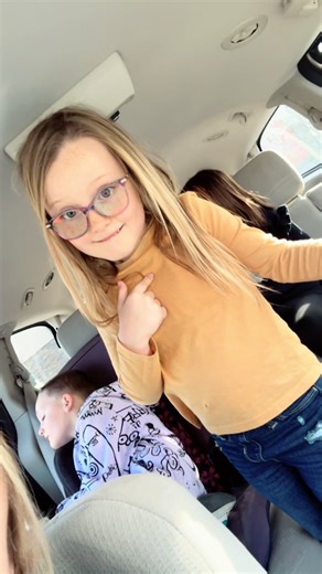 To the moms in the thick of it… If you’re raising kids while working, going to school, showing up to appointments, and trying to heal your body, your mind, or your heart… I see you. Some days look like school drop offs followed by homework and then work shifts. Some days it’s even homework after bedtime, cutting into your sleep. Some days it’s therapy or physical therapy squeezed in between responsibilities, with kids tagging along because that’s just how life fits together right now. Some days 