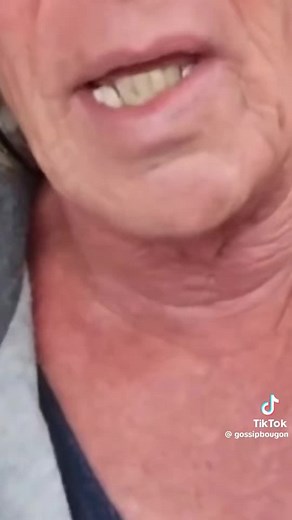 B.Roberts (@b.roberts_)’s videos with son original - B.Roberts