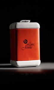 93K views · 2.6K reactions | Unwrap the Special-Edition JENNIE Beats...