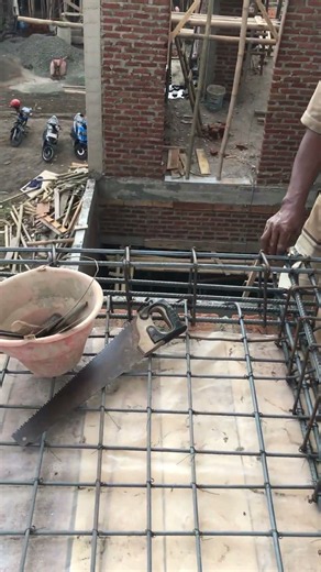 Concrete gutter reinforcement for a 2-story house.. #for #construction