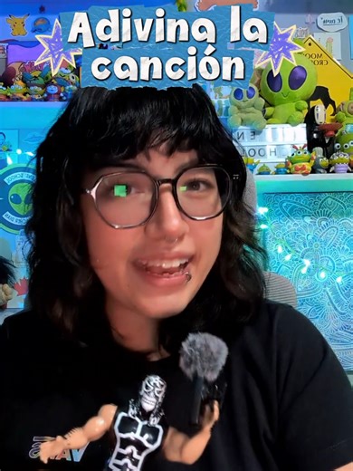 Adivina la canción 😭😭😭 #adivinalacancion #aliensschool #aprendeinglés #inglésfacil #teacherdian