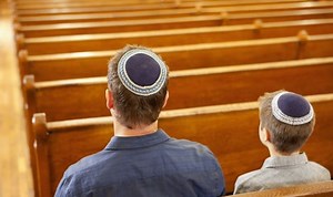 Jewish leader: Jeremy Corbyn has a problem with Jews