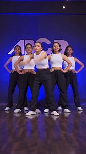 5M views · 78K reactions | De cocodrilo  | #dance #trendingreels #viralreels #abcddancefactory #viraldance #reelitfeelit #exploremore #abcdfamily #trending | ABCD Dance Factory | Facebook