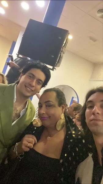 Videos de buleria (@buleria7) con “sonido original - buleria”