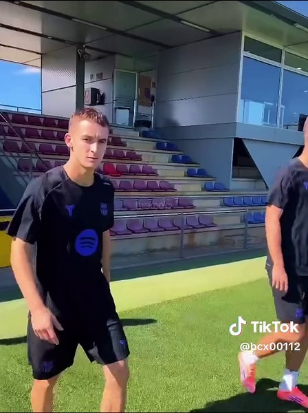 Training with FC Barcelona: A Motivational Journey