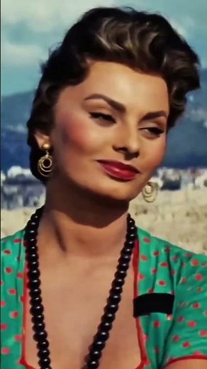 Why Sophia Loren Stole Every Scene in This 1955 Classic #hollywoodflashback