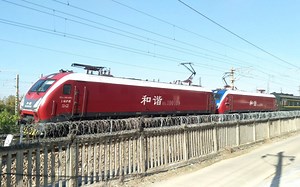 [铁路]在南京东看X102和双机K1556