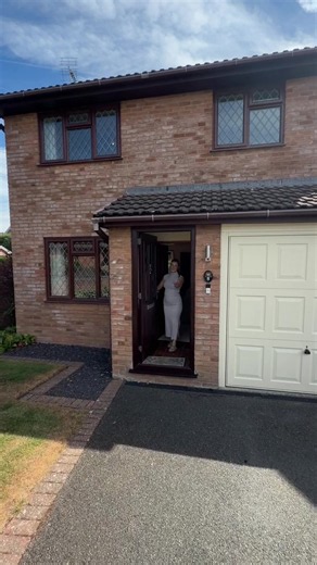8 Wentworth Close, Buckley — Detached Family Home, No Chain
