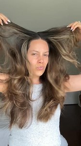 2.9K views · 16 reactions | effortless volume? it starts in the shower ✨ @vanessa.anna shares how she gets soft, bouncy hair with our Shampoo + Conditioner Bars. formulated to lift at the root, strengthen strands, and keep your hair feeling light and full  | The Earthling Co. | Facebook