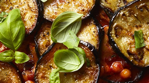 Seitan, aubergine and chickpea baked stew