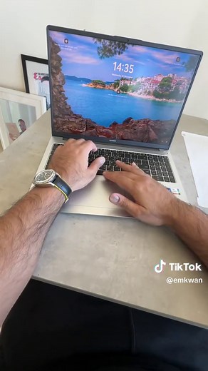 Huawei Matebook D16 Unboxing and Review | Tech Tips
